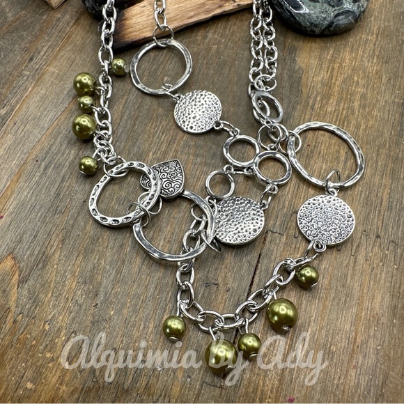 Pearls  statement chunky layered multi charms bohemian necklace - Picture 3 of 4